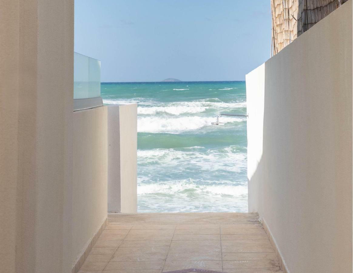 Pebble, An Idyllic Seaside Suite Kokkini Hani 外观 照片